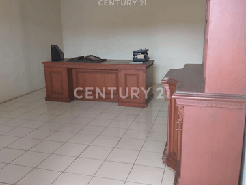 Rumah Tua Bebas Banjir Di Klender Jakarta Timur S7394