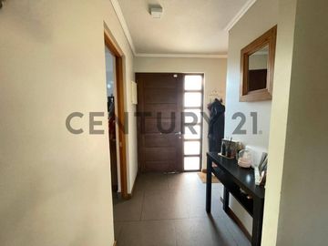 Se arrienda linda y cómoda casa en Chicureo
