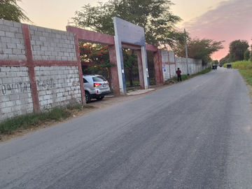 ✨ ¡OPORTUNIDAD ÚNICA DE INVERSIÓN! ✨ 

Descubre el lugar perfecto para construir tus sueños en Lambayeque. Presentamos un excepcional terreno con un