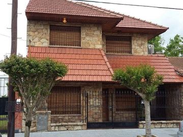 Casa - Monte Grande