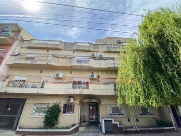 Departamento en venta en Lanus Oeste