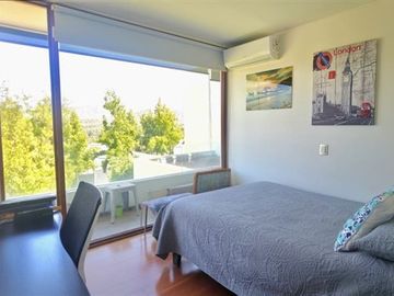 Departamento en venta de 4 dorm. En Huinganal Lo Barnechea