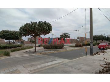 ✨¡GRAN OPORTUNIDAD de adquirir un lote urbano en una de la mejores zonas de la provincia de Chiclayo! ✨
🗾Zona de alto potencial en desarrollo urbano,