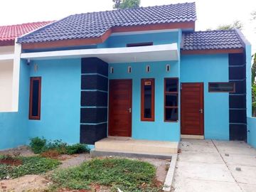 Akses Jalan Mudah Mobil Bisa Papasan Rumah Jogja Selatan Exit Tol Klaten