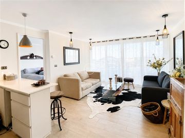 1 dorm. en suite. Vista al mar. Estac. Bodega. Concon