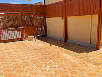 Casa en Venta en 5 Oriente / Francisco Bilbao