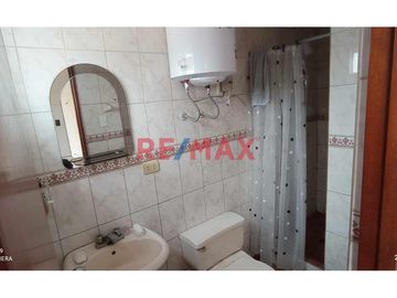 Vendo Casa en San Juan de Miraflores
En Zona 