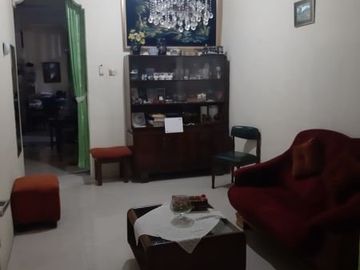 Rumah Dalam Perumahan Lokasi Strategis, Cinere