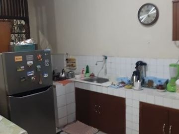Rumah Dalam Perumahan Lokasi Strategis, Cinere