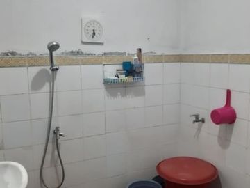 Rumah Dalam Perumahan Lokasi Strategis, Cinere