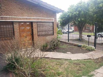 Chalet en venta en Parque Johnston