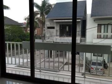 Rumah Siap Huni Antapani Strategis dan Minimalis