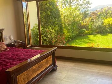 Venta Pakakuna Gardens en Checa villa amplia