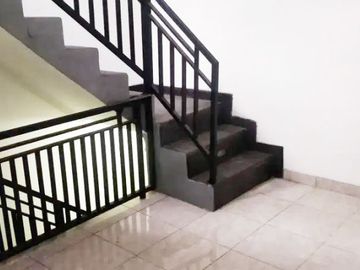 Rumah 3 Lantai Dijual Murah di Tebet Jakarta Selatan