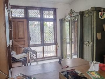 Dijual Rumah Hitung Tanah Villa Melati Mas Blok P Tangerang Selatan