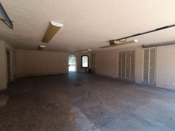 Casa para remodelar en Puerta de Hierro