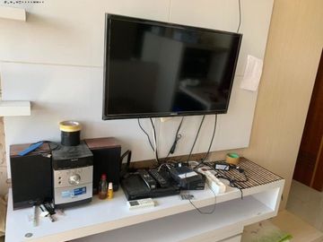 Apt. Puncak kertajaya Tower B Lt 19 view kota / Suramadu