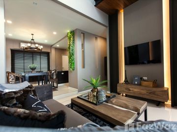 2 Bedroom Townhouse for sale at Malada Maz