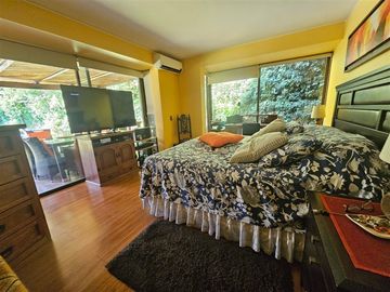 Casa en venta de 5 dorm. en Huechuraba