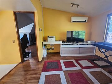 Casa en venta de 5 dorm. en Huechuraba