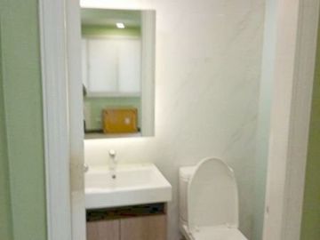 Spacious 2 Bedroom Unit For Sale at Le Triomphe HV Dela Costa Salcedo Village Makati