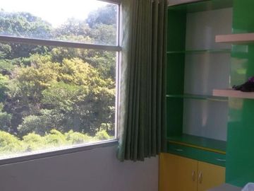 SEMI FURNISH 2BR Lt.6 THE JARRDIN APARTMENT CIHAMPELAS