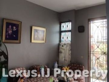 Dijual Cepat dan Murah Rumah di Taman Bukit Chedy Karawaci