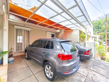 Rumah 2 Carport 8 Menit ke RSIA Bina Medika Bintaro Siap KPR J-47512