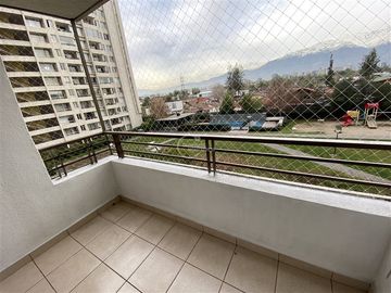2 dorm. 1 Baño. Bodega. Pintado Linda vista Metro Agrícola