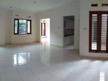 Rumah 2lantai Cluster Terusan Jakarta Antapani dkt MitraDago Arcamanik