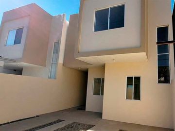 Se vende casa en Venta en Villa Residencial del Rey II PMR-389