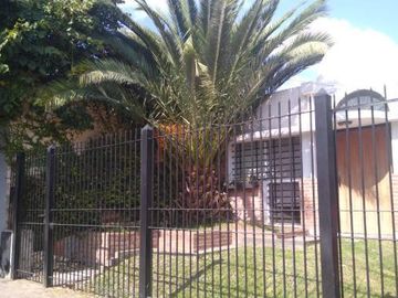 Casa en venta en Wilde Centro