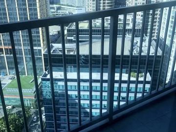 1BR condo For Rent/Lease 1 Bedroom in One Rockwell West Tower Rockwell Makati City