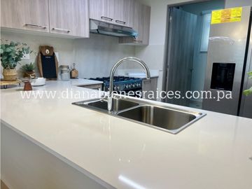 Se vende casa nueva en Panamá Pacifico