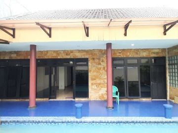 DIJUAL RUMAH (Siap Huni/Ada Kolam Renang) LOKASI SANGAT TENANG DI JL. MPR CILANDAK BARAT JAKARTA SELATAN