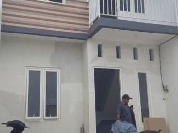 Rumah baru rungkut Hadap Utara, Strategis