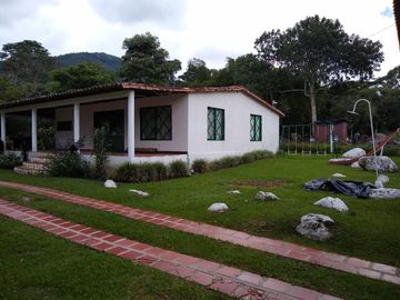 casa campestre en venta en chinacota. Cod V9492