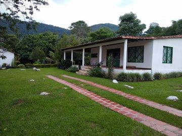 casa campestre en venta en chinacota. Cod V9492