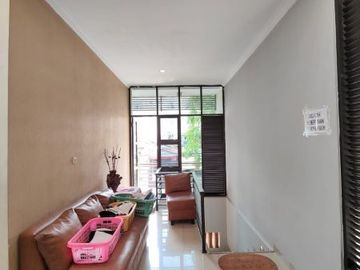 DIJUAL RUMAH ZONA KOMERSIAL JL BEND JATILUHUR, BENDHIL