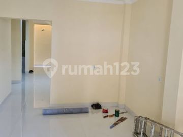 Rumah Baru Renov, Bagus di Kelapa Gading, Jakarta Utara