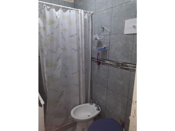 Dto.3 amb.PB.Frente-Muy luminoso-Cocina independiente-Muy buen estado