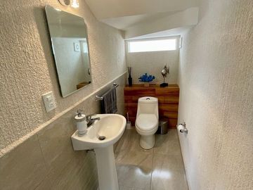 Hermosa Residencia en Condominio