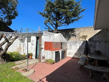 Casa en venta en Quilmes Oeste
