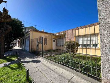 Casa en venta en Quilmes Oeste