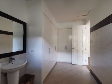 4 Bedroom House for Lease in Dasmarinas Village