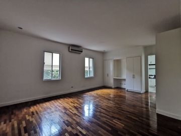 4 Bedroom House for Lease in Dasmarinas Village