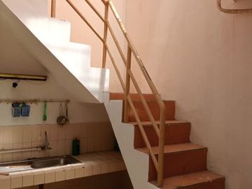 RUMAH fresh & siap huni di Sukomanunggal Jaya *TN