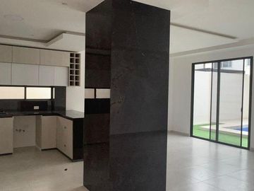 VENTA CASA ISLA CELESTE ETAPA ESTRIBOR (CMC)