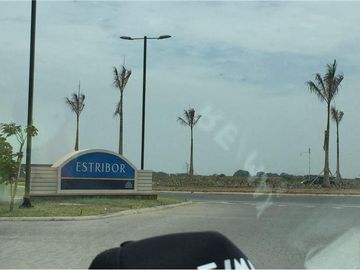 VENTA CASA ISLA CELESTE ETAPA ESTRIBOR (CMC)