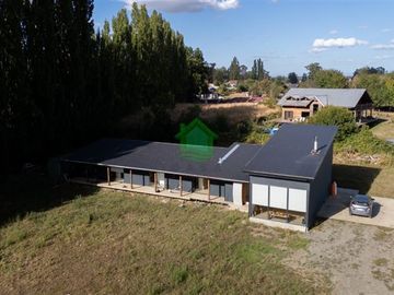 Espectacular Parcela con Casa Taller en venta en Osorno